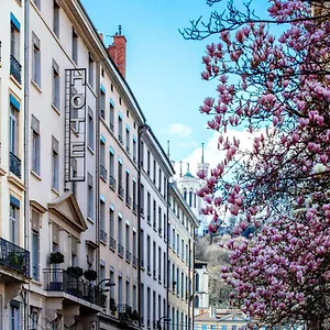 Des Artistes 3*, Lyon Frankreich