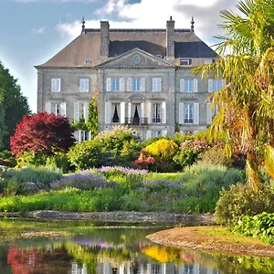 Bed & Breakfast Chateau De La Foltiere, Le Chatellier (Ille-et-Vilaine)